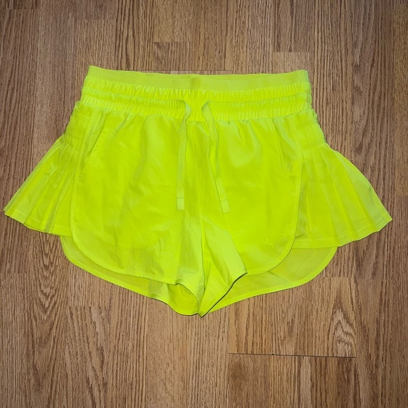 JoyLab Shorts - Picture 1 of 3